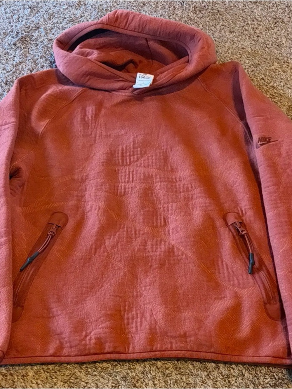 Nike Women’s ThermaFit ADV Tech Pak Hooded Pullover in Rust size small